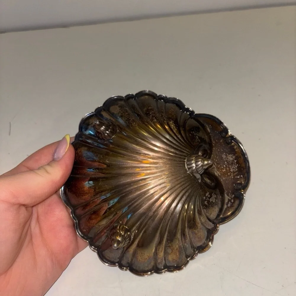 vintage silver-plated shell dish for jewelry